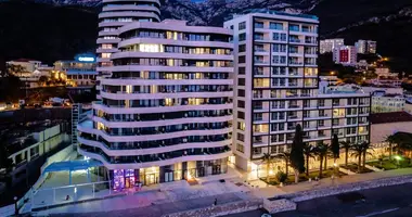 Apartamento 3 habitaciones en Rafailovici, Montenegro