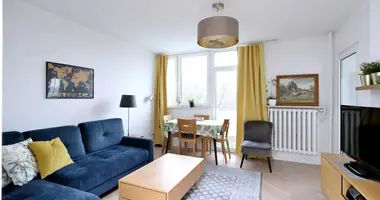 2 bedroom apartment in Warsaw, Poland