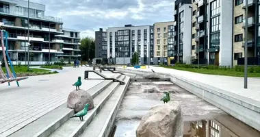Mieszkanie 3 pokoi w Ratomka, Białoruś