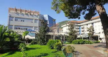 Wohnung 4 zimmer in Tivat, Montenegro