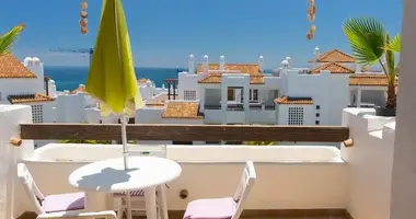 2 bedroom apartment in San Roque, Spain