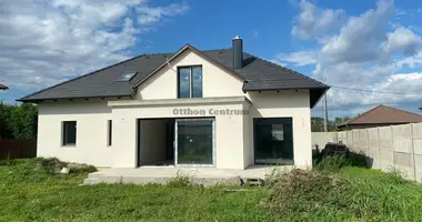 Casa 7 habitaciones en Dunavarsany, Hungría