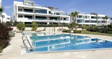 Penthouse 4 pokoi w Estepona, Hiszpania