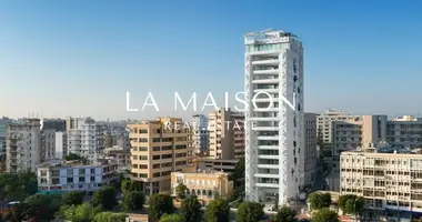 Apartamento 4 habitaciones en Nicosia, Chipre