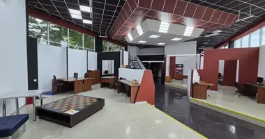 Магазин 353 м² в Минск, Беларусь