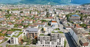 Квартира 4 спальни в Метрополия Франции, Франция