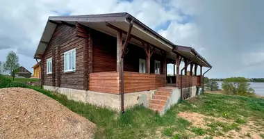 Haus in Kurapolski sielski Saviet, Belarus