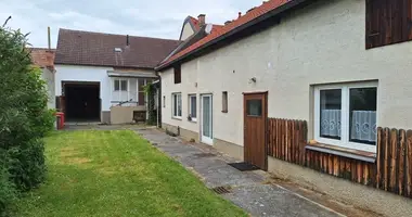 6 room house in Zwolfaxing, Austria