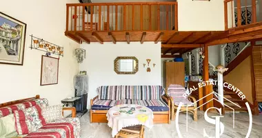 Квартира 2 спальни в Polychrono, Греция