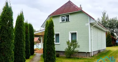 Haus in Astrosycki sielski Saviet, Weißrussland