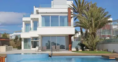 6 bedroom house in Ayia Napa, Cyprus
