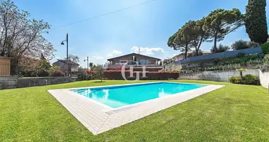 2 bedroom apartment in Moniga del Garda, Italy