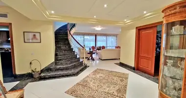 Haus 5 Schlafzimmer in Strovolos, Zypern