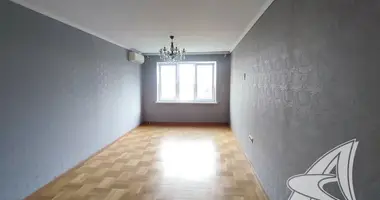 Квартира 2 комнаты в Мухавецкий сельский Совет, Беларусь