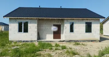 Дом 4 комнаты в Луговое, Россия