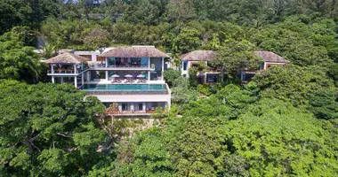 Villa  mit Parkplatz, mit Balkon, mit Möbliert in Phuket, Thailand
