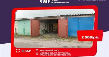 Commercial property 19 m² in Maladzyechna, Belarus