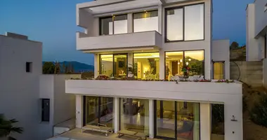 Villa 4 Zimmer mit Klimaanlage, mit Bergblick, mit Parken in Mijas, Spanien