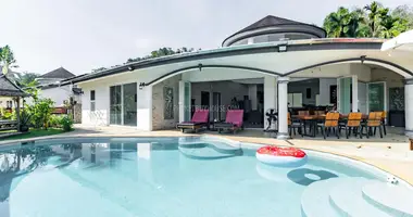Villa 4 bedrooms in Sakhu, Thailand