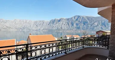 Apartamento 2 habitaciones en Prcanj, Montenegro