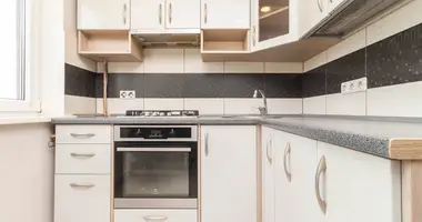 Apartamento 3 habitaciones en Elektrenai, Lituania