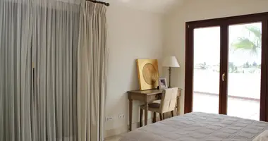 Penthouse 4 bedrooms in Del sol, France