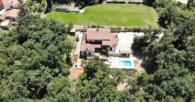 Villa 4 bedrooms with parking, with Terrace, with Swimming pool in Buje, Croatia