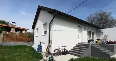 3 room house in Erd, Hungary