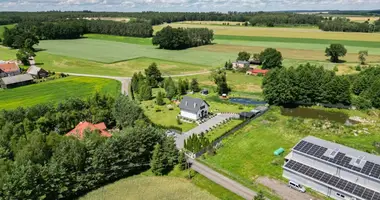 Casa en Bialegi, Polonia