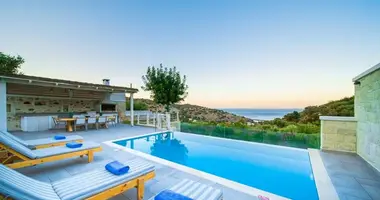 Villa 1 Zimmer mit Meerblick, mit Schwimmbad, mit Bergblick in Rogdia, Griechenland