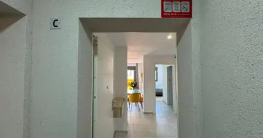 2 bedroom apartment in Torrevieja, Spain