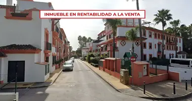 Apartamento 3 habitaciones en Estepona, Španjolska