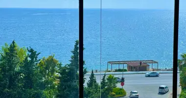 2 bedroom apartment in Alanya, Turkey