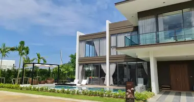 Villa 5 Zimmer mit Balkon, mit Möbliert, mit Klimaanlage in Huai Yai, Thailand