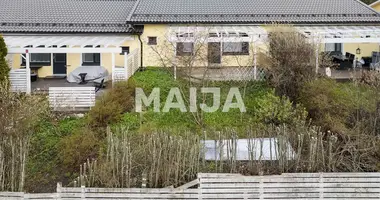 Квартира 3 комнаты в Ярвенпяа, Финляндия