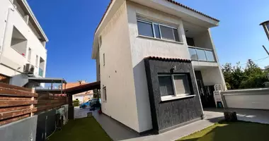 Dom wolnostojący 6 pokojów w Gmina Means Neighborhood, Cyprus