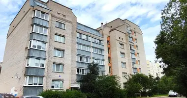 Apartamento 2 habitaciones en Zhodino, Belarús