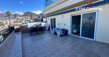 2 bedroom apartment in Adeje, Spain