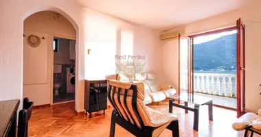 4 bedroom apartment in Dobrota, Montenegro