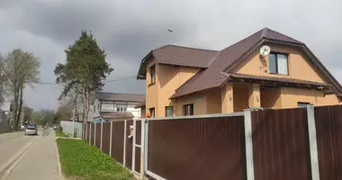 Haus 2 Zimmer in Wolossowo, Russland