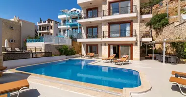 Villa 5 bedrooms in Kalkan, Turkey