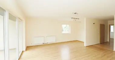 Apartamento 3 habitaciones en Rzeszow, Polonia