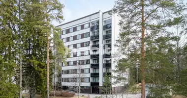 Mieszkanie 3 pokoi w Jaervenpaeae, Finlandia