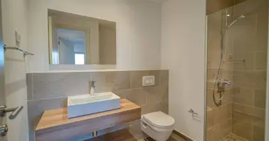 Apartamento 2 habitaciones en Lustica, Montenegro