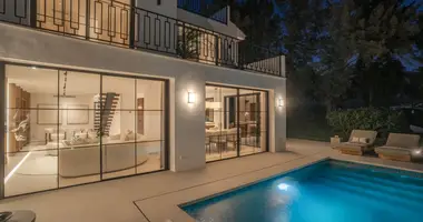 Casa 5 habitaciones en San Pedro Alcantara, Španjolska