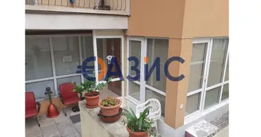 Apartamento 4 habitaciones en Nesebar, Bulgaria