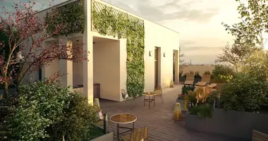 4 bedroom apartment in Metropolitan France, France