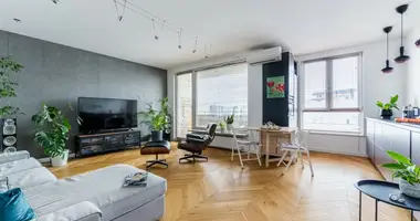 2 room apartment in Warsaw, Poland