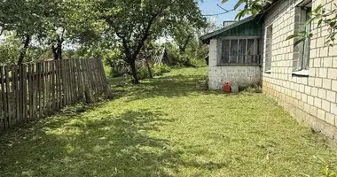 Maison dans Dabryniouski sielski Saviet, Bélarus