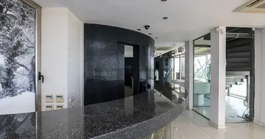Офис 155 м² в Паралимни, Кипр